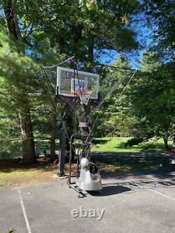 Dr. Dish Basketball Shooting Machine Pro Model