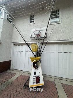 The Gun 8000 By Shootaway Basketball Shooting Machine