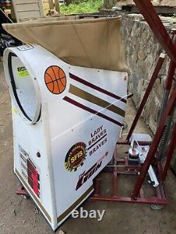 The gun 8000 basketball shooting machine Local Pick Up Only
